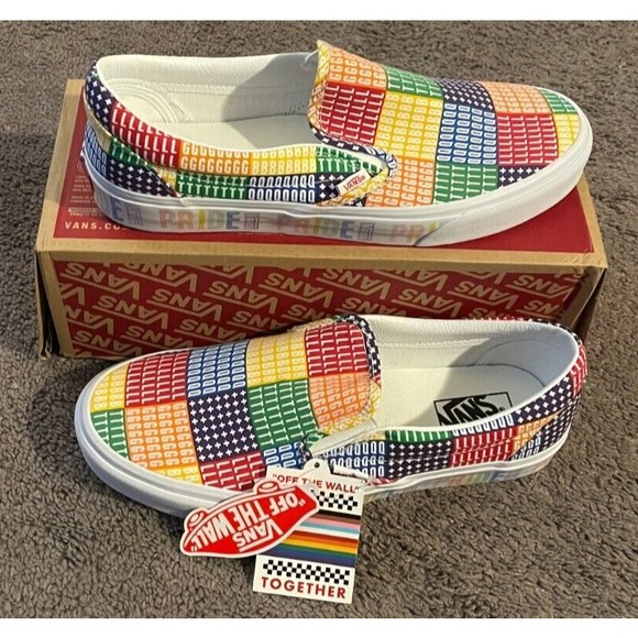 Vans Classic Slip-On Rainbow Pride LGBTQ+ Shoes Men's Size 11.5 / Women's 13 - Picture 1 of 5
